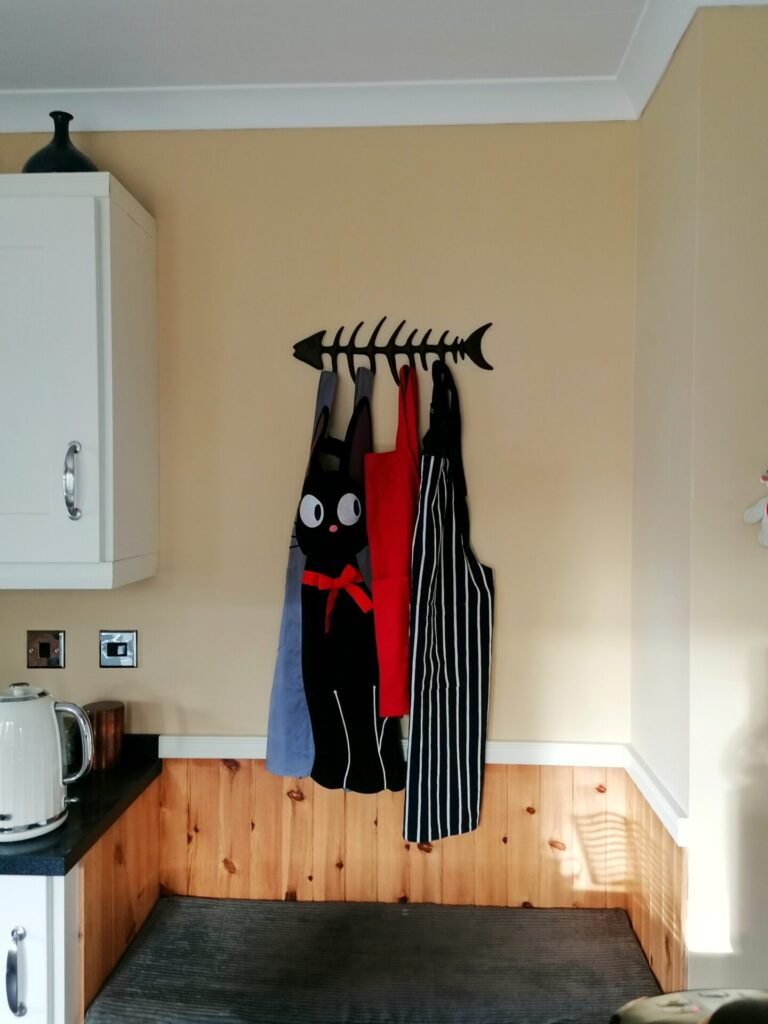 kitchen apron hook