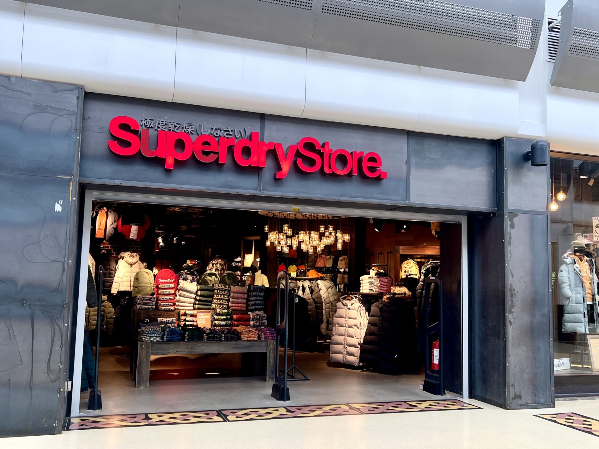 superdry